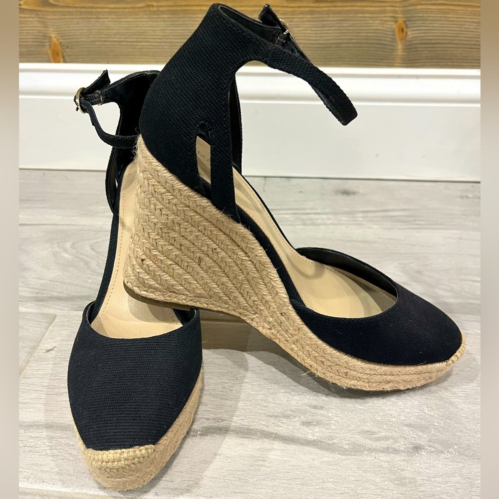 Marc Fisher Black Espadrilles!